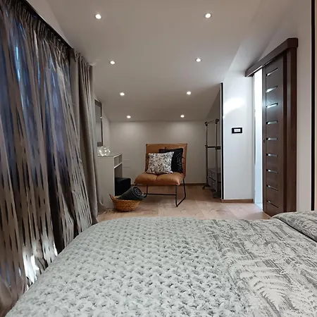 Luxury New Blue Moon Apartman