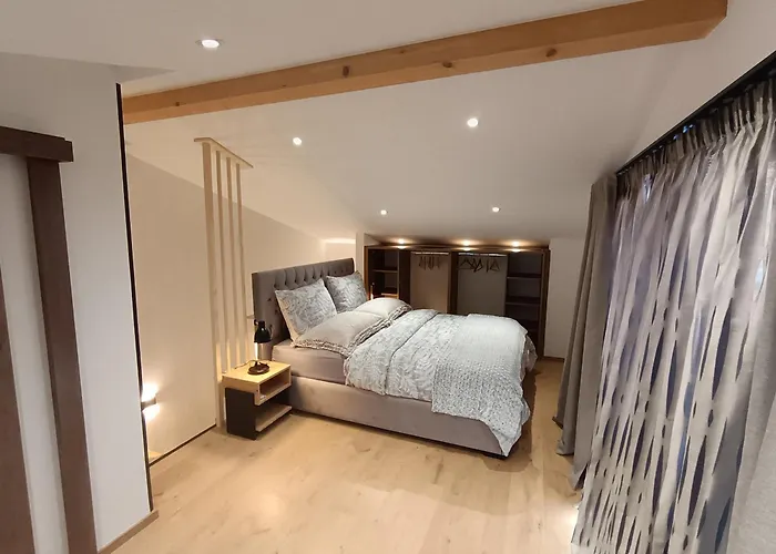 Apartment Luxury New Blue Moon