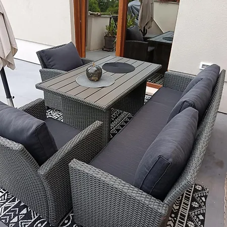 Luxury New Blue Moon Apartment *