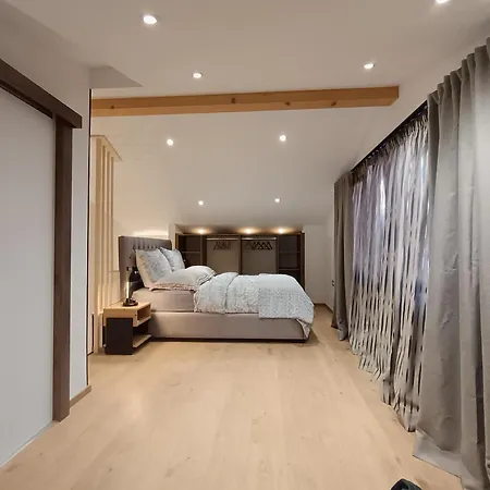 Apartment Luxury New Blue Moon *