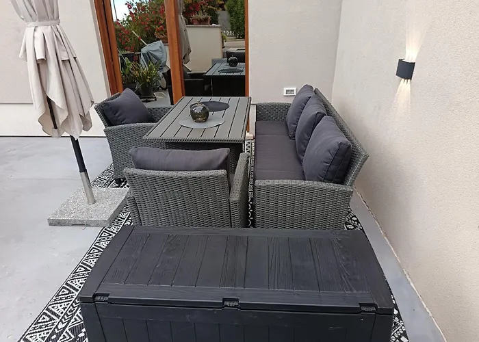 Luxury New Blue Moon * Porec